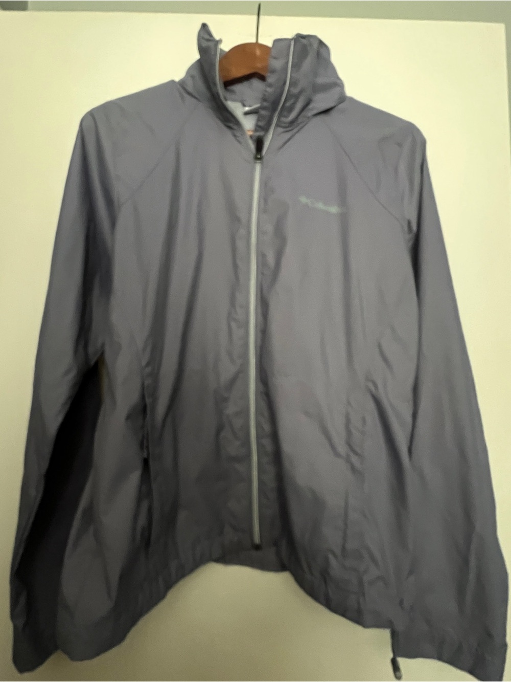 Columbia Switchback III Women’s light purple hooded packable  Jacket - Small